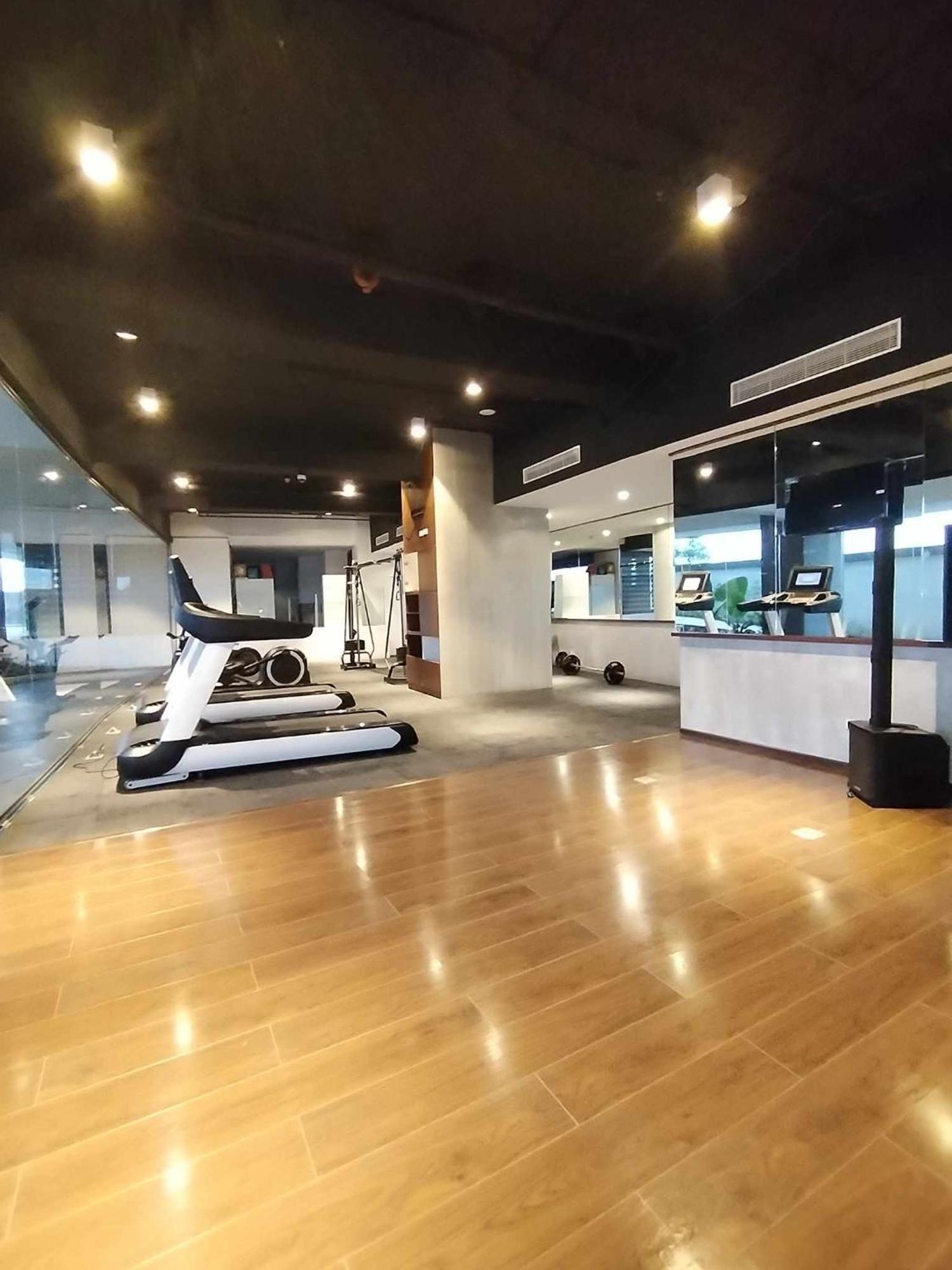 Aeontower Suites&Hotel By Cmc Davao City Kültér fotó